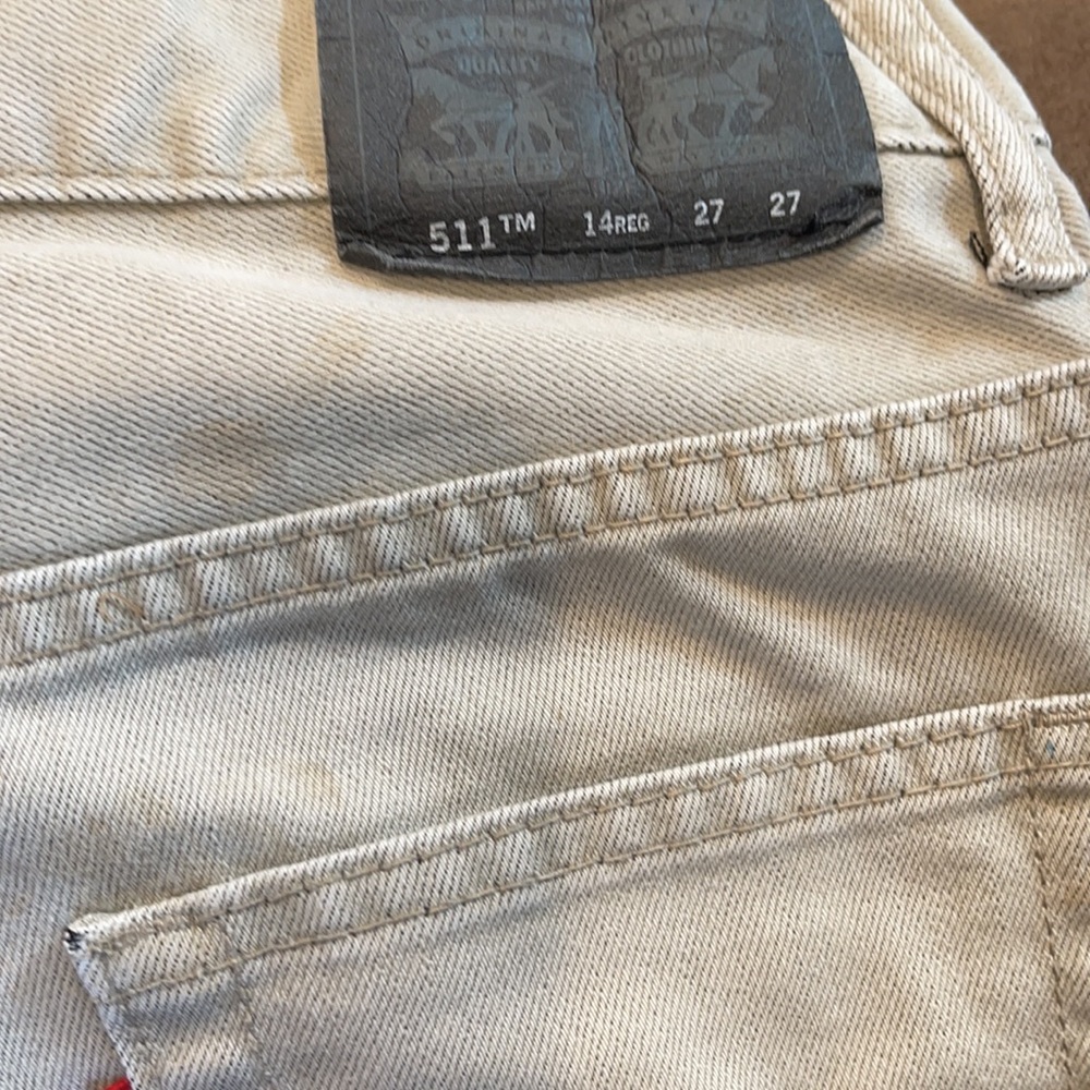 Levi’s - Picture 4 of 4